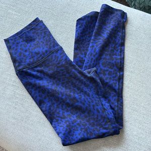 Fleo el toro 25” blue leopard (I can’t find the original color name) leggings